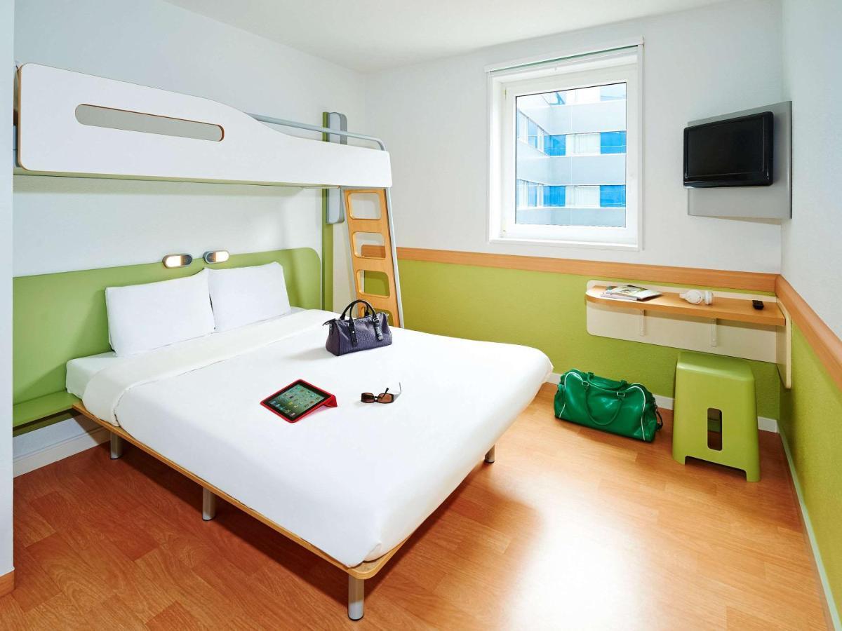 Ibis Budget Pontivy Esterno foto