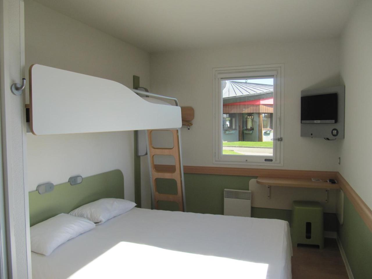 Ibis Budget Pontivy Esterno foto